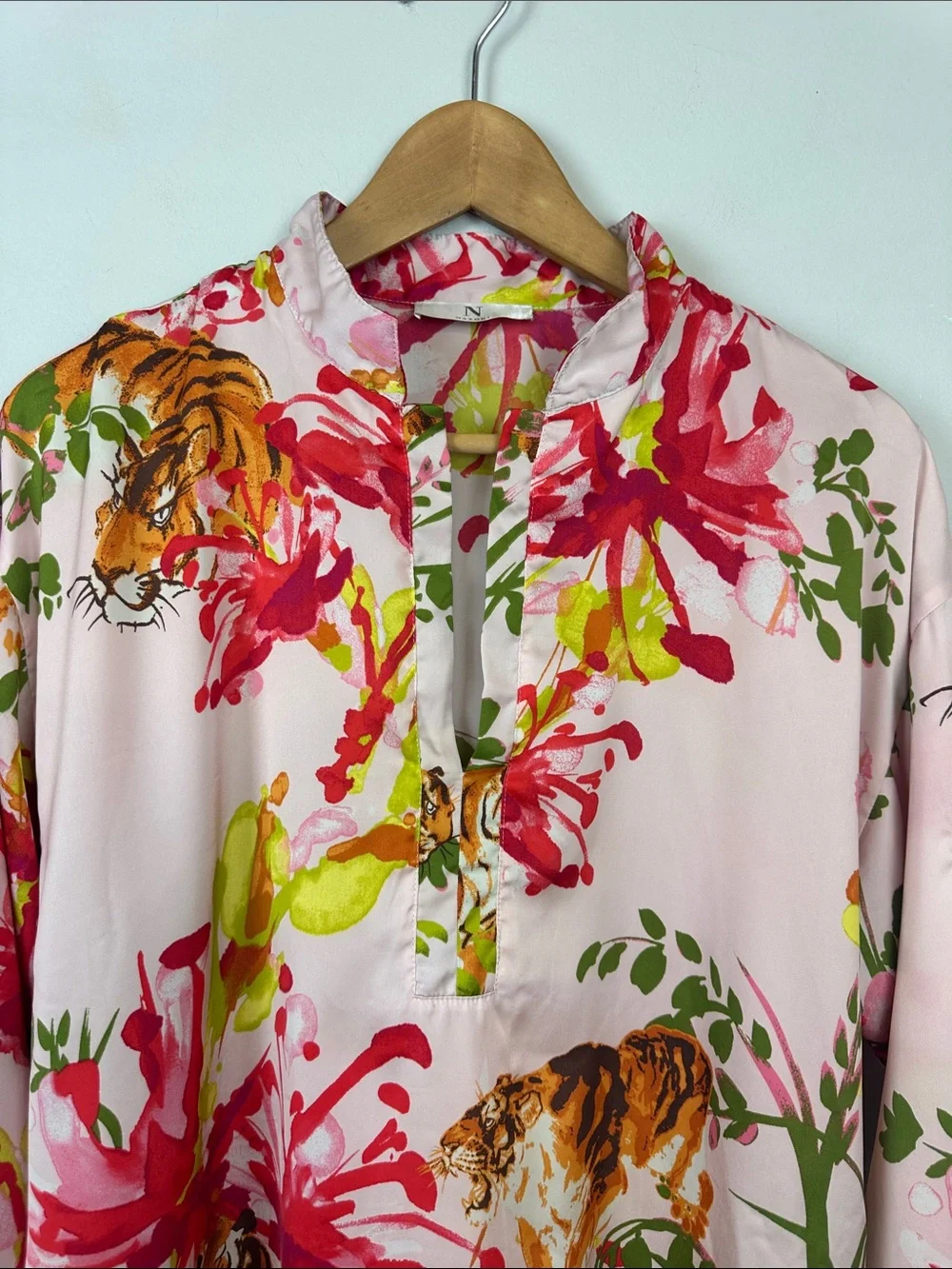 Natori Pajama Top Tiger Lily Floral Print Sz L